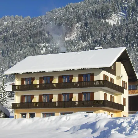 Gasthuis Haus Alpenfriede 3*