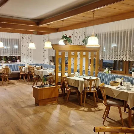 Haus Alpenfriede