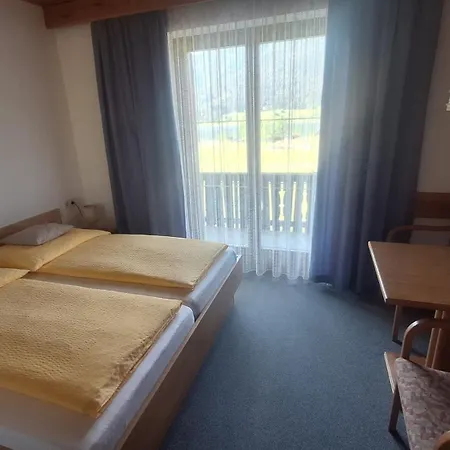 Haus Alpenfriede Gasthuis 3*