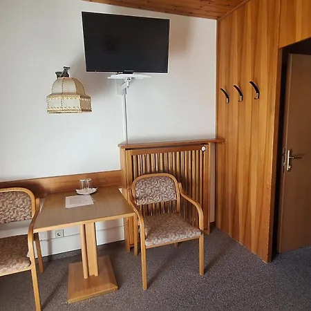 Haus Alpenfriede Gasthuis Weissensee