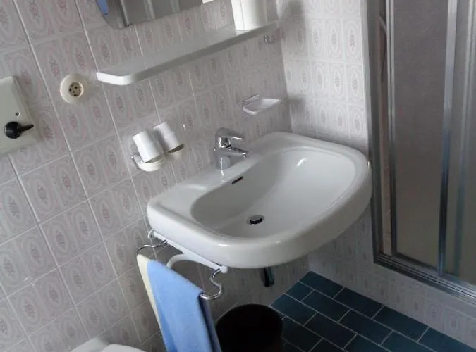 Haus Alpenfriede 3* Weissensee